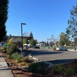 Yelm Farmers Market - It is now in the Yelm City Park.