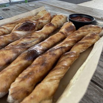 Hop Station Craft Bar - Breadsticks - Beer Bar Near Me - Mishawaka, Indiana Hop Station Craft Bar - Breadsticks - Beer Bar Near Me - Mishawaka, Indiana