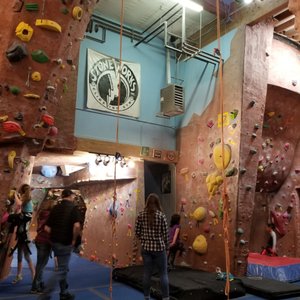 Shoot 360 - Updated COVID-19 Hours & Services - 15 Photos - Sports