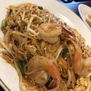 Ramen Time - Non spicy seafood pad Thai is excellent! - Ramen Near Me - Deerfield, Illinois Ramen Time - Non spicy seafood pad Thai is excellent! - Ramen Near Me - Deerfield, Illinois