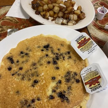 Katie's Kitchen - Breakfast & Brunch Near Me - Wolfeboro, New Hampshire Katie's Kitchen - Breakfast & Brunch Near Me - Wolfeboro, New Hampshire