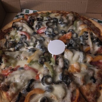 Marri's Pizza & Pasta - Small Matterhorn Deluxe Pizza - Italian Near Me - Orange, California