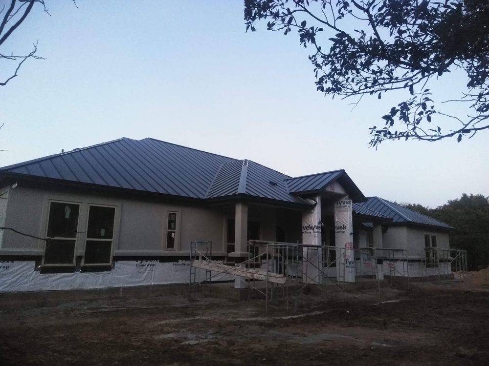 Slide of Pepe's Roofing