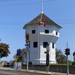 Visitor Centers- Fort Bastion