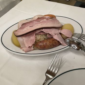 Brasserie Lipp - Choucroute garnie - Brasseries Near Me - Paris, 75