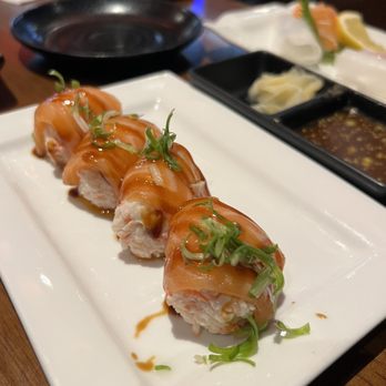 EAT'S SUSHI - Sushi Bars Near Me - Costa Mesa, California