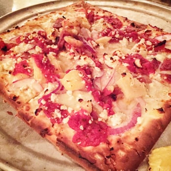 Pies & Pints - Gluten free pineapple and bacon - Pizza Near Me - Charleston, West Virginia Pies & Pints - Gluten free pineapple and bacon - Pizza Near Me - Charleston, West Virginia