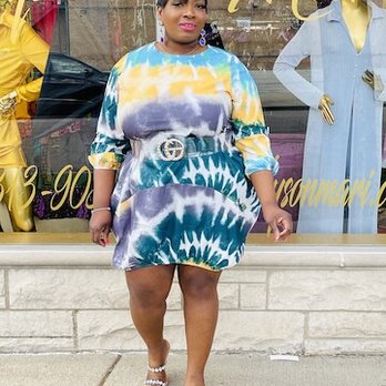 Allyson Mari - Plus Size Fashion Near Me - Chicago, Illinois