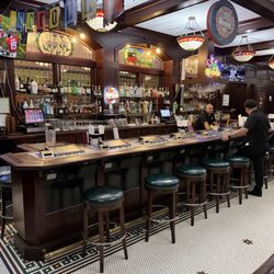 Los Compadres Mexican Restaurant - Bar seating