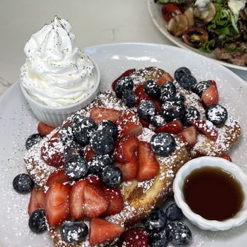 Somethin - The moistest French toast everrrr - Korean Near Me - La Mirada, California Somethin - The moistest French toast everrrr - Korean Near Me - La Mirada, California