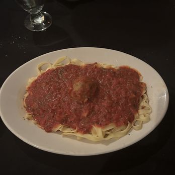 Vincente's Restaurant - Pasta & Meatball - Italian Near Me - Wilmington, Delaware