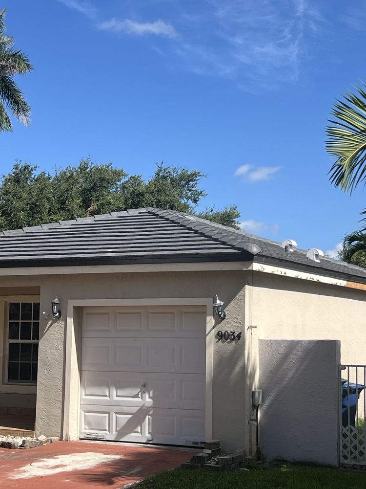 Slide of Florida Roof -Tech
