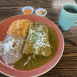 Enchiladas verdes and the red sauce plus the pico de gallo, heaven on earth!