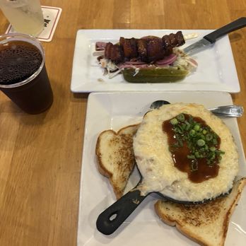 EJ's Pub - Bixby Knolls - Shepherds pie - Sports Bars Near Me - Long Beach, California