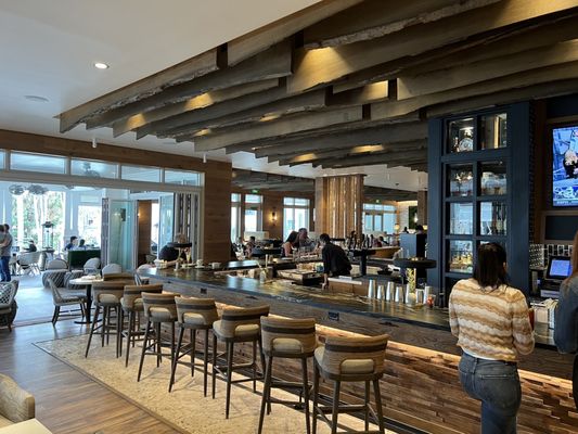 Drift Kitchen & Bar - Opal Grand Resort & Spa by null