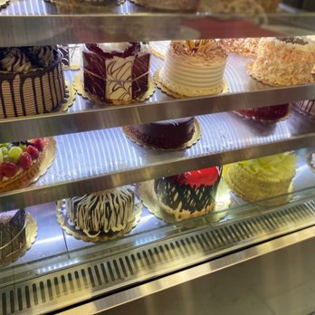 Vrej Pastry - Bakeries Near Me - Pasadena, California