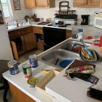Cochran Cleaning - Before - Home Cleaning Near Me Cochran Cleaning - Before - Home Cleaning Near Me