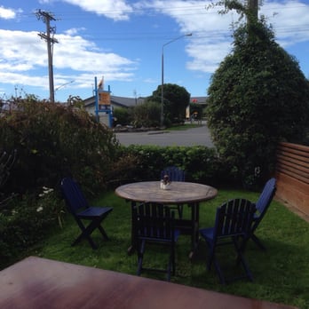Hislops Wholefoods - Wine Bars Near Me - Kaikoura, CAN