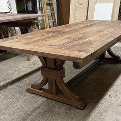 KS Woodcraft - Walnut table