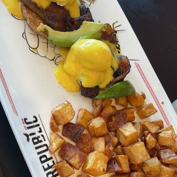 Breakfast Republic - Jurassic pork benedict - Breakfast & Brunch Near Me - Long Beach, California