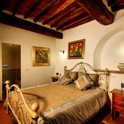 Villa Toscana La Mucchia - Suite number 3 at La Mucchia vacation farmhouse