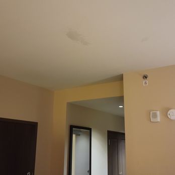 Legends Casino Hotel - They may want to see if there is a water leak - Casinos Near Me - Toppenish, Washington