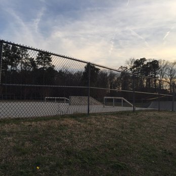 Woodstock Park - Skate park - Dog Parks Near Me - Virginia Beach, Virginia Woodstock Park - Skate park - Dog Parks Near Me - Virginia Beach, Virginia