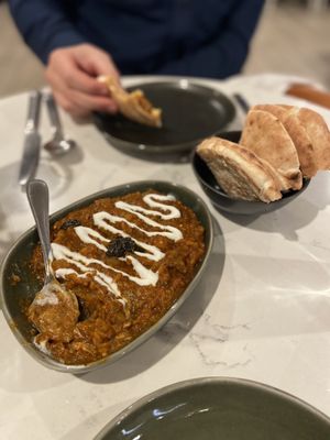 Maydoon Restaurant by null