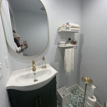 Saltair Building + Design - My new powder room. - General Contractors Near Me - Los Angeles, California Saltair Building + Design - My new powder room. - General Contractors Near Me - Los Angeles, California