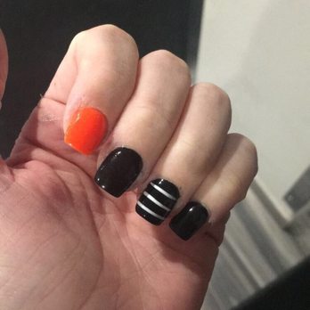 Diamond Nails - Nail Salons Near Me - Oshkosh, Wisconsin