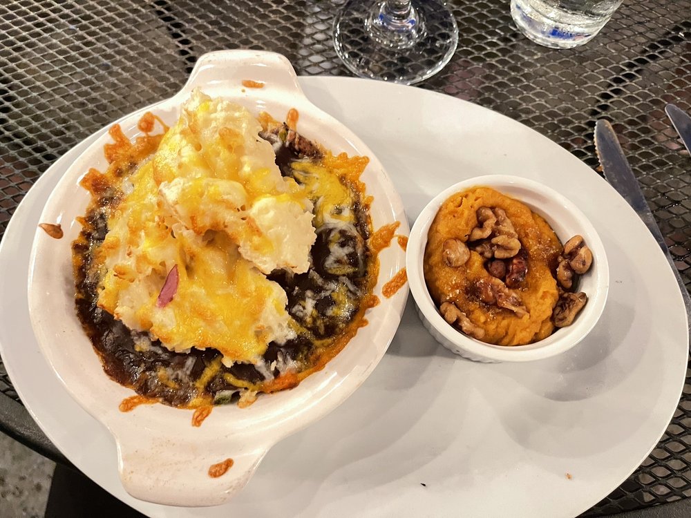 RIVER’S EDGE CLOSED Updated September 2024 34 Photos & 27 Reviews