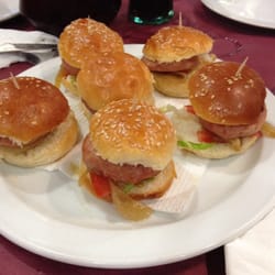 El Canteret - Mini hamburguesas con curry