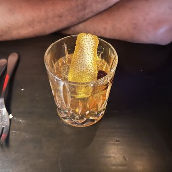 Kro Bar - Kro old fashioned - Cocktail Bars Near Me - Bothell, Washington Kro Bar - Kro old fashioned - Cocktail Bars Near Me - Bothell, Washington