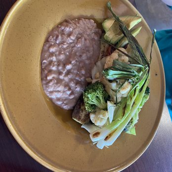 Los Pepitos Locos - Vegetarian plate - Mexican Near Me - Portland, Oregon
