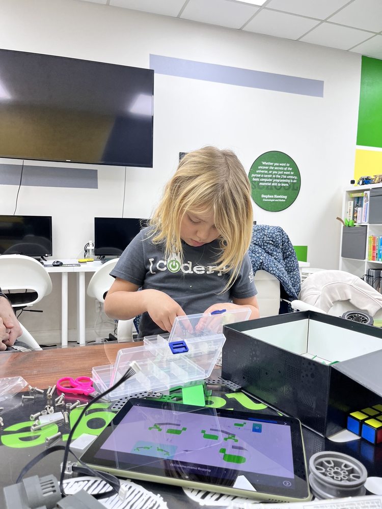 The Coder School - Santa Monica Logo