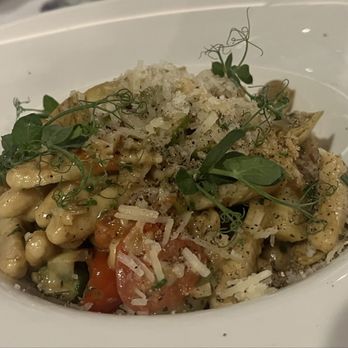 Zoes Steak & Seafood - Seafood Near Me - Virginia Beach, Virginia