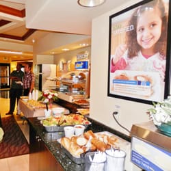 Holiday Inn Express & Suites San Pablo - Richmond Area - Complimentary great Hot Breakfast with varieties of items to choose from !