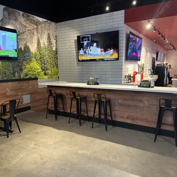 Mountain Mike's Pizza - Pizza Near Me - San Jose, California