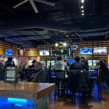 Ford's Garage Dearborn - Bar Area - Burgers Near Me - Dearborn, Michigan