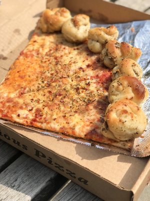 Arturo's Pizza by null