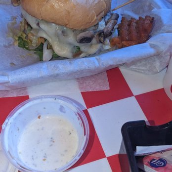 Mad Madeline's Grill - burger Mushroom and Swiss Burger - Burgers Near Me - Temecula, California