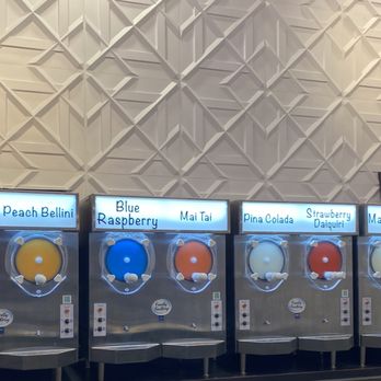 Austin's Very Own Saltt - Drink selection!! - Seafood Near Me - Austin, Texas Austin's Very Own Saltt - Drink selection!! - Seafood Near Me - Austin, Texas