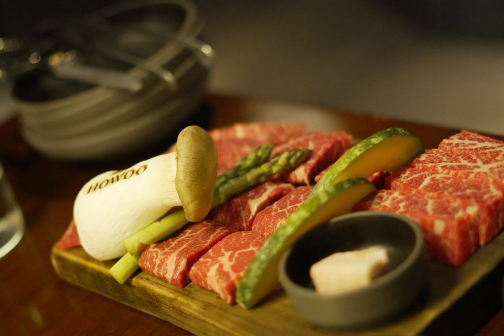 Social spots from Howoo