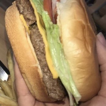 Wendy's - Burgers Near Me - Simpsonville, Kentucky Wendy's - Burgers Near Me - Simpsonville, Kentucky