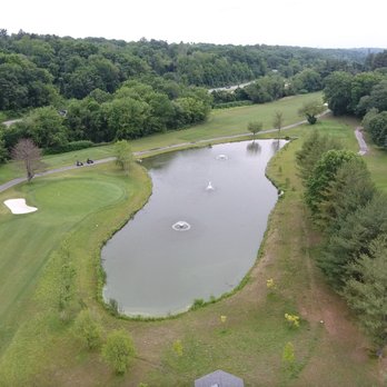 Maple Moor Golf Course - New pond on hole #8 - June 2021 - Golf Near Me - White Plains, New York Maple Moor Golf Course - New pond on hole #8 - June 2021 - Golf Near Me - White Plains, New York