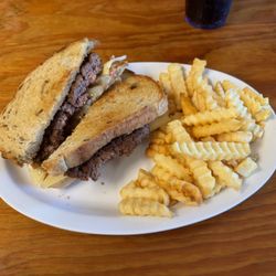 T L's Country Kitchen - Patty Melt