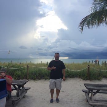 The Mucky Duck - View - Seafood Near Me - Captiva, Florida