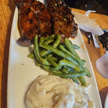 Applebee's Grill + Bar - Rib Platter - American Near Me - Douglasville, Georgia Applebee's Grill + Bar - Rib Platter - American Near Me - Douglasville, Georgia