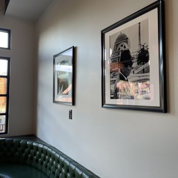 The James Room - Inside - Cafes Near Me - Atlanta, Georgia