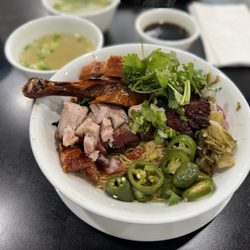 Tho Tuong BBQ - Combination noodles